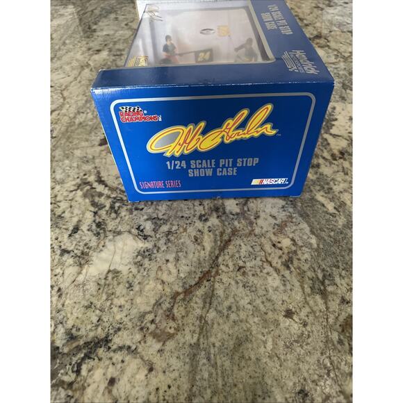 Jeff Gordon #24 1995 Monte Carlo Die Cast Pit Stop Show Case Nascar Racing - Picture 6 of 7